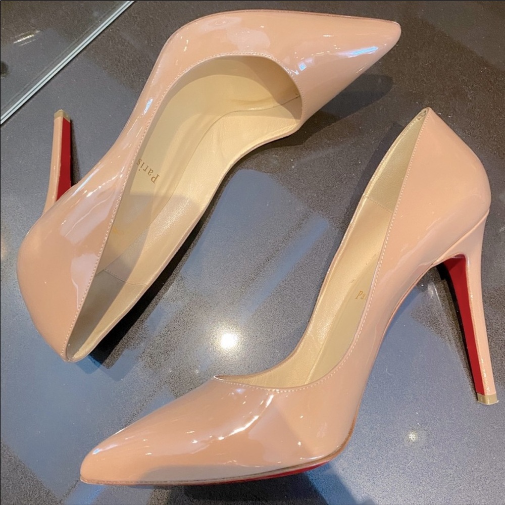💕SOLD💕 christian louboutin so kate heels